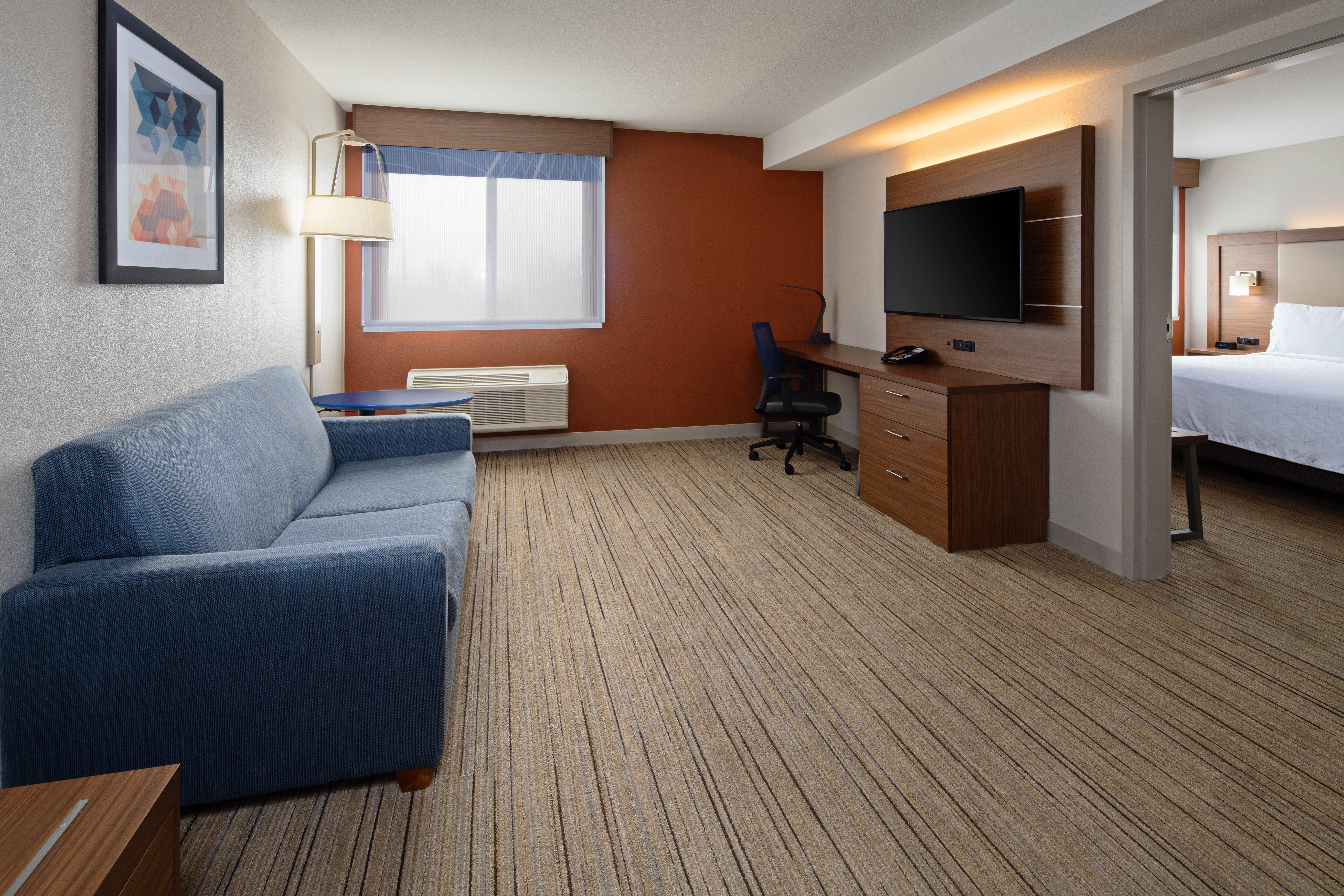 HOLIDAY INN EXPRESS SEATTLE - SEA-TAC AIRPORT ::: SEATAC, UNITED STATES :::  COMPARE HOTEL RATES